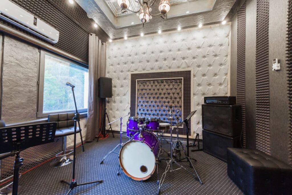 The Ultimate Guide to Soundproofing a Home Studio