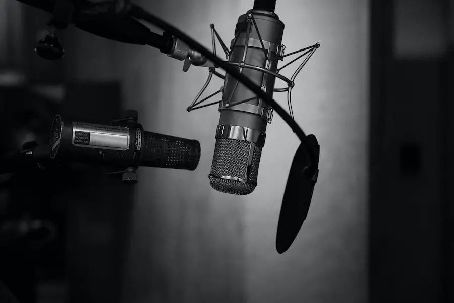 Effortlessly Attach a Pop Filter to Your Boom Arm: A Step-by-Step Guide