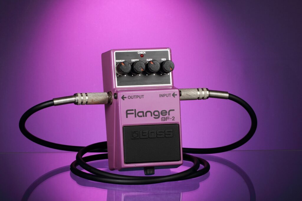 What Is a Flanger Effect? A Comprehensive Guide to Understanding this Popular Audio Processing Technique